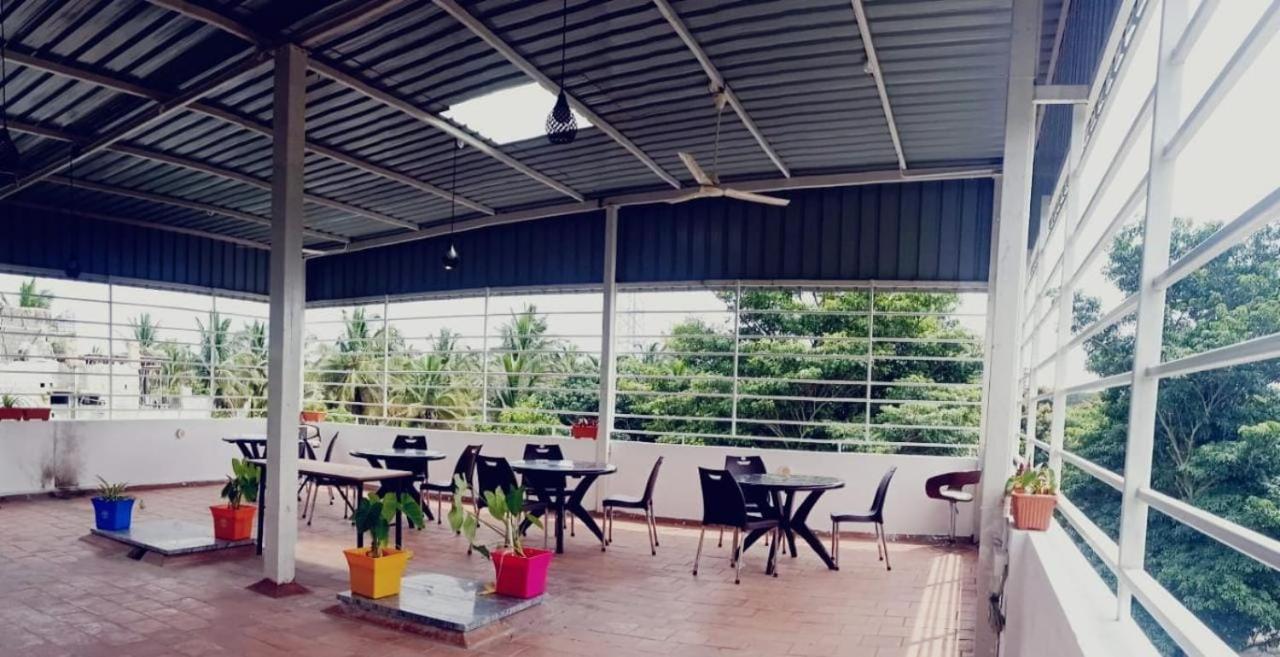 Avi Fortune Suites - Near Bangalore International Airport Extérieur photo